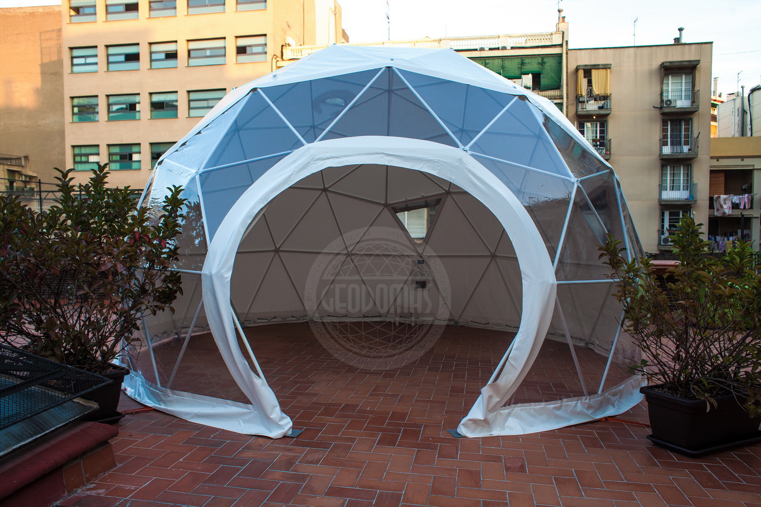 icodome28f3_1