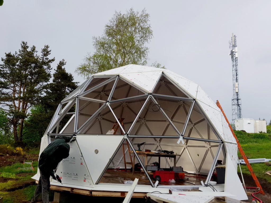 GEODOMAS_GLASS_DOME_COSMO_37