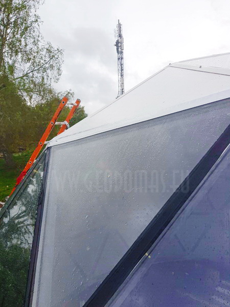 30m2 Ø6m Mobilus Namelis | Apšiltintas kupolas su stiklofasadu