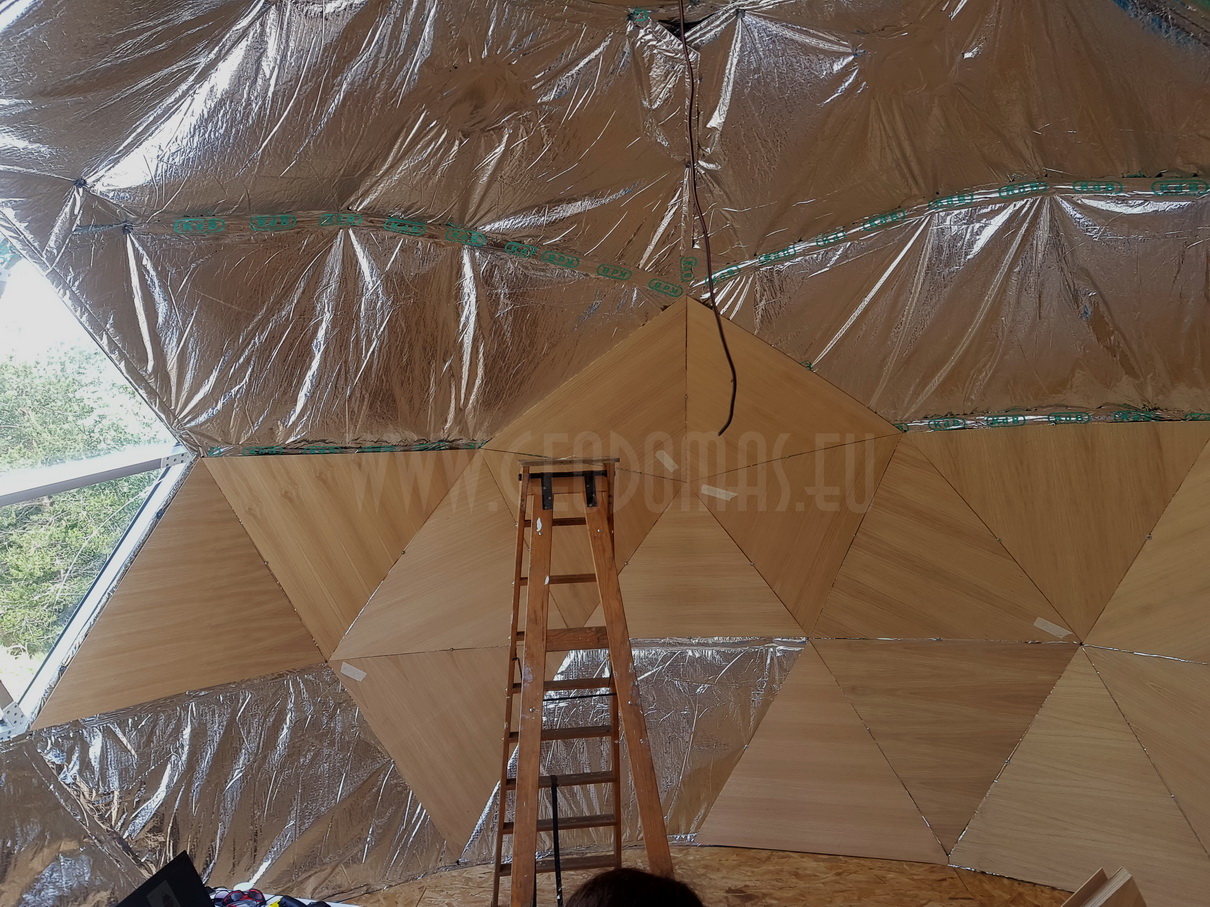 30m2 Ø6m Mobilus Namelis | Apšiltintas kupolas su stiklofasadu