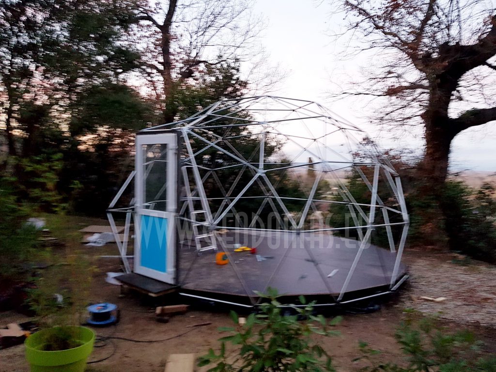 geodomas_Geodesic_domes_Maisons_Bulles_3