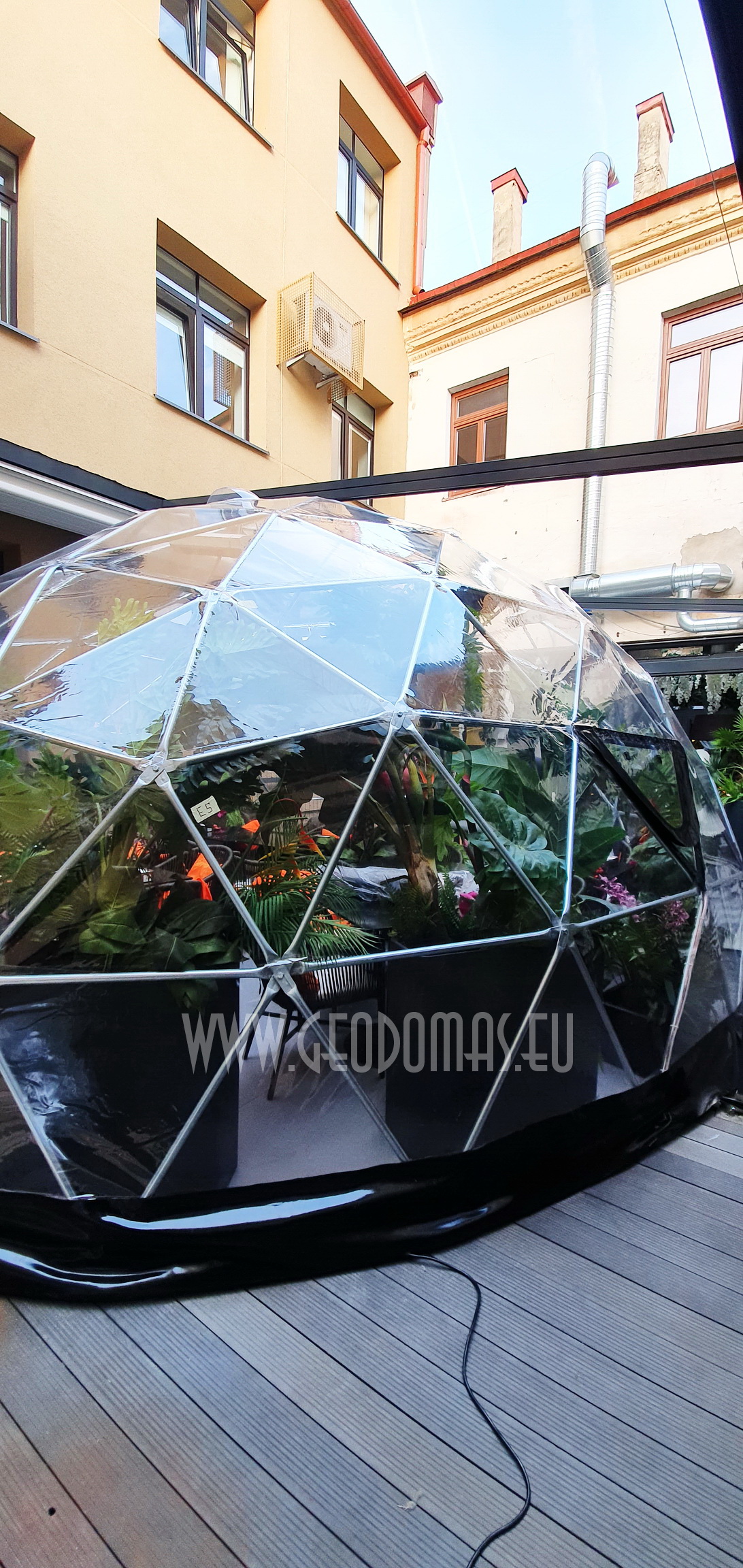 32m2 Lauko Oranžerija Hibridinis Kupolas Ø7m | Spritz Summer Garden, Vilnius
