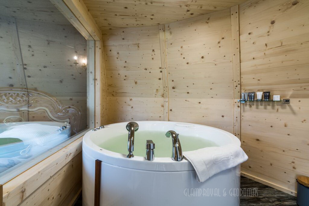 35m² x4set Glamp Royal Resort – Ø6,7m Domes | Zakopane, Poland