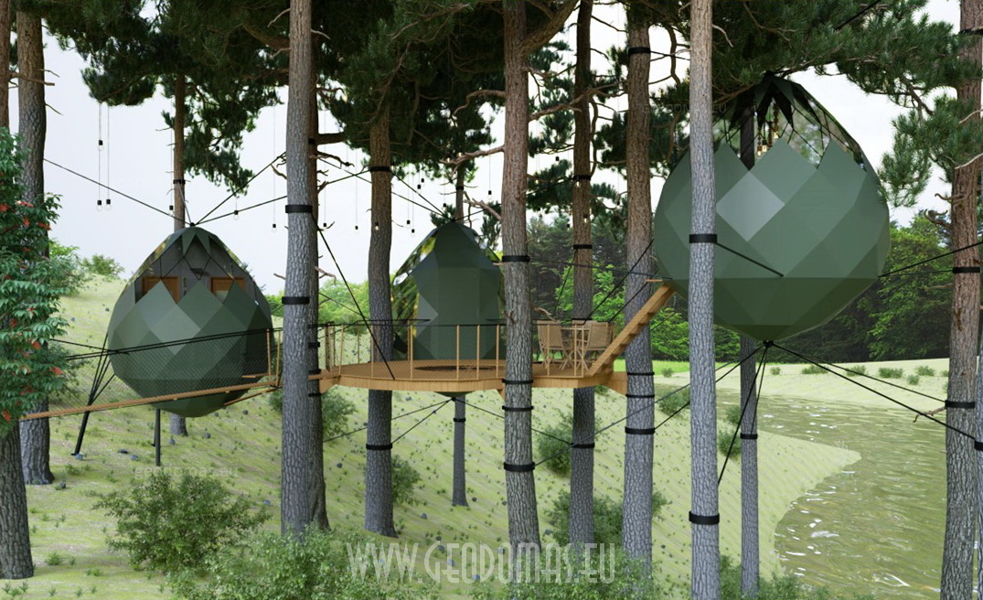 godomas_glamping_tree_CRYSTAL13