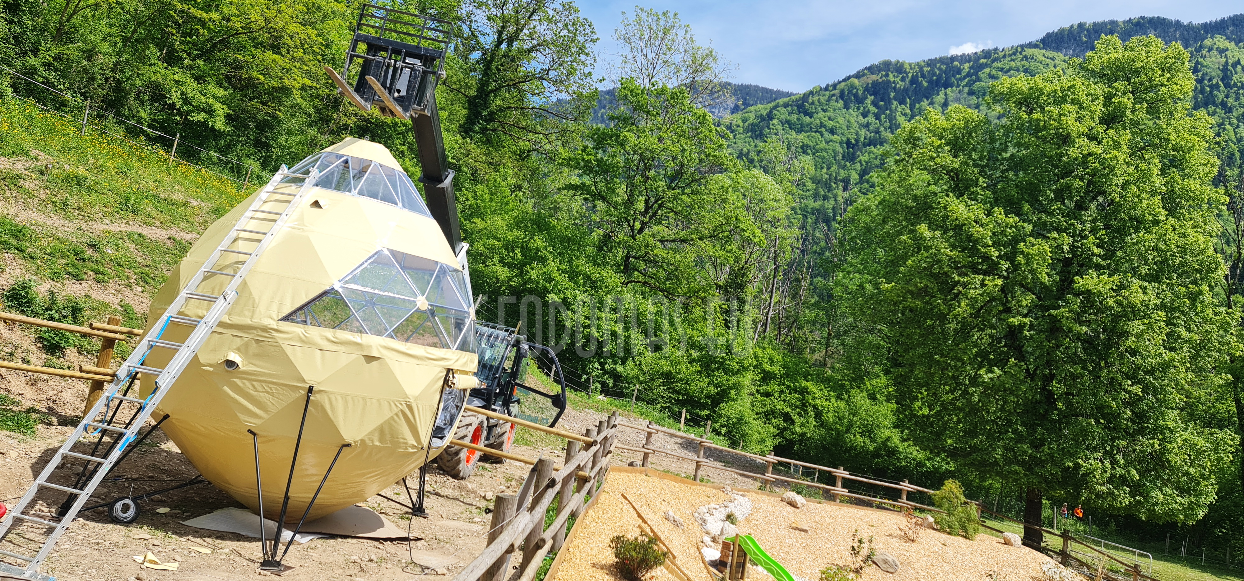 CRYSTAL DOME | Jojimo Klubas Prie Malūno | Prancūzija