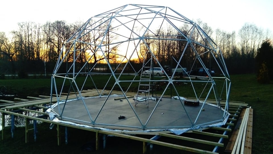 28m² Glamping Kupolas Ø6m | Viešbutis Asimarė