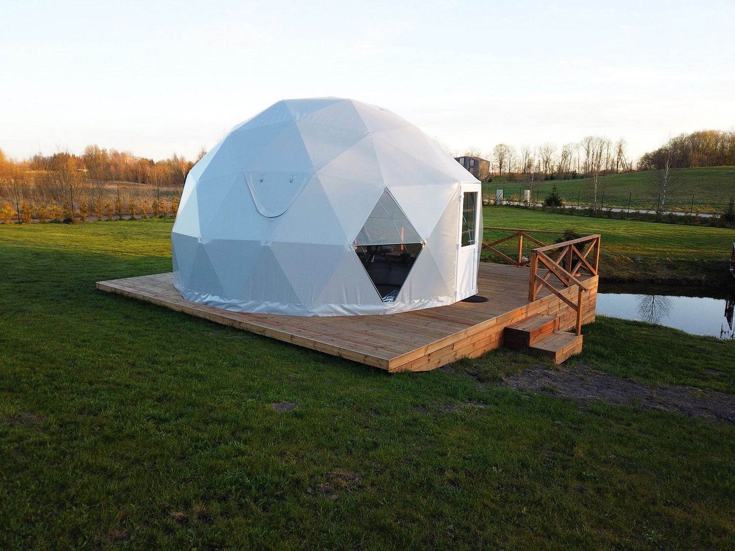 28m² Glamping Kupolas Ø6m | Viešbutis Asimarė