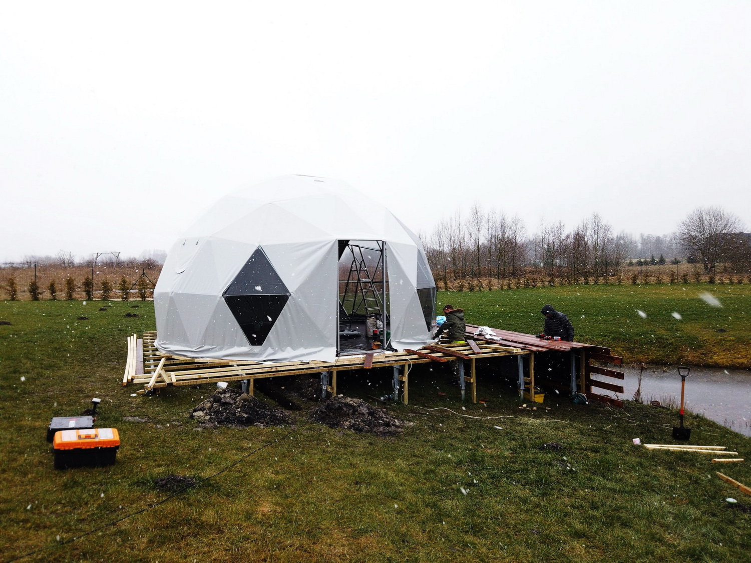 28m² Glamping Kupolas Ø6m | Viešbutis Asimarė