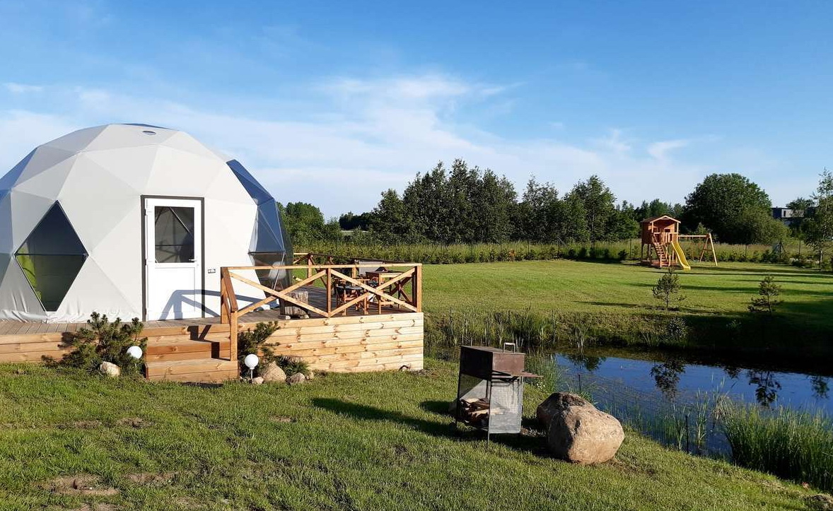 28m² Glamping Kupolas Ø6m | Viešbutis Asimarė