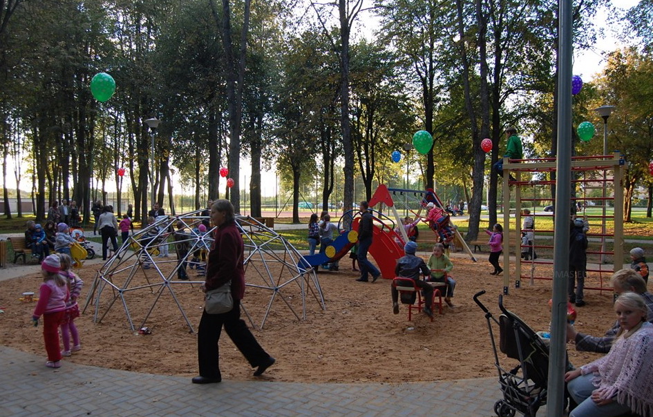 playground_12m2_geodesic_2 playground_12m2_geodesic_2